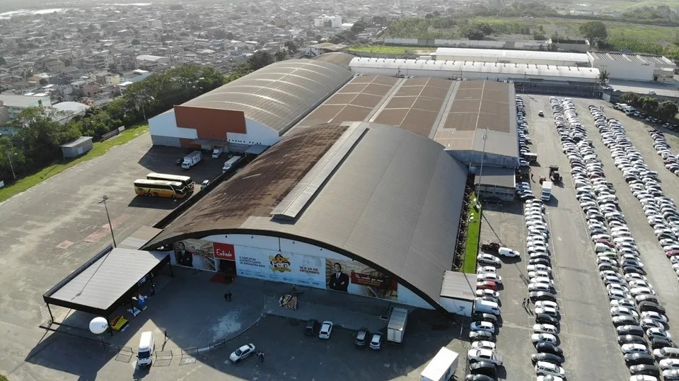 Marcas de luxo e acesso vip: superoutlet no ES terá até 90% de desconto