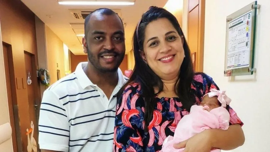 Família que morreu em batida no Rio de Janeiro foi mostrar recém-nascida a parentes