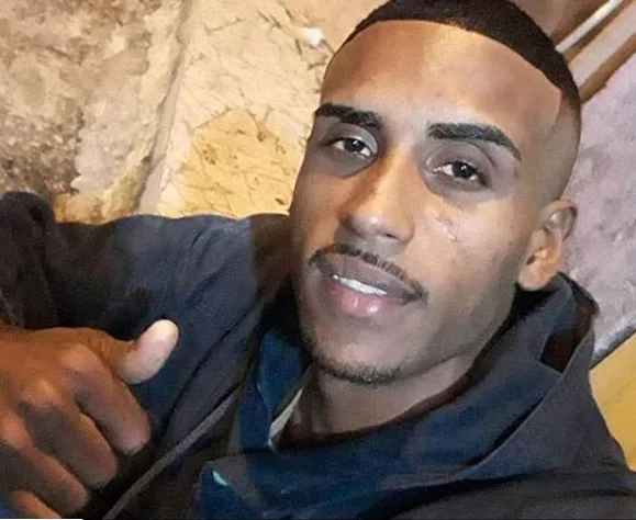 MC diz que filho foi morto e pede ajuda para encontrar corpo: 'nem que eu desça com ele nos meus braços'