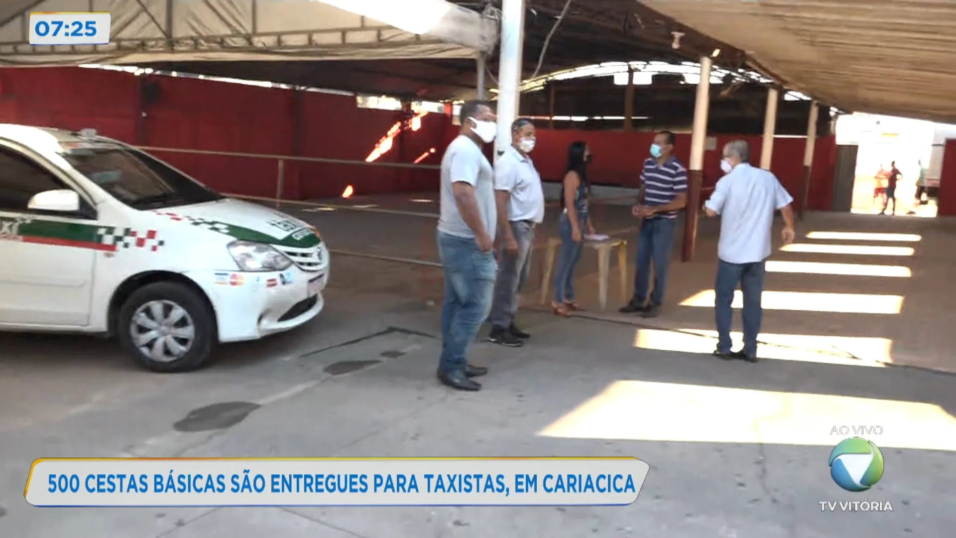 500 cestas básicas são entregues para taxistas