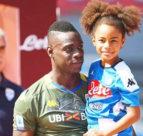 Balotelli marca seu 1º gol, mas Brescia é derrotado pelo Napoli no Italiano