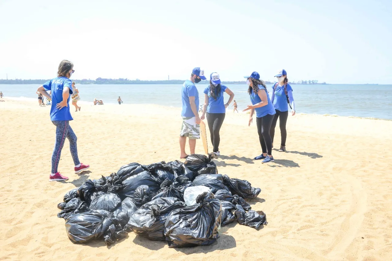 Dia Mundial da Limpeza: 7 toneladas de lixo são recolhidas em Vitória e Vila Velha