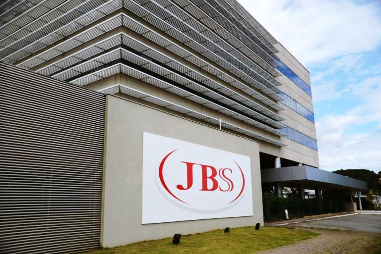 JBS abre mais de 5 mil vagas de emprego em vários estados