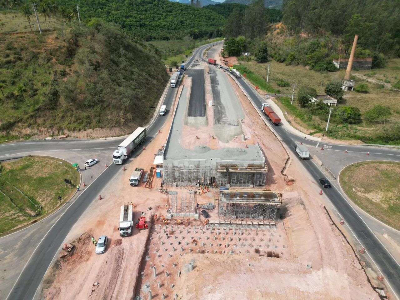 BR-101 em Anchieta terá desvio para obras de duplicação por 20 dias