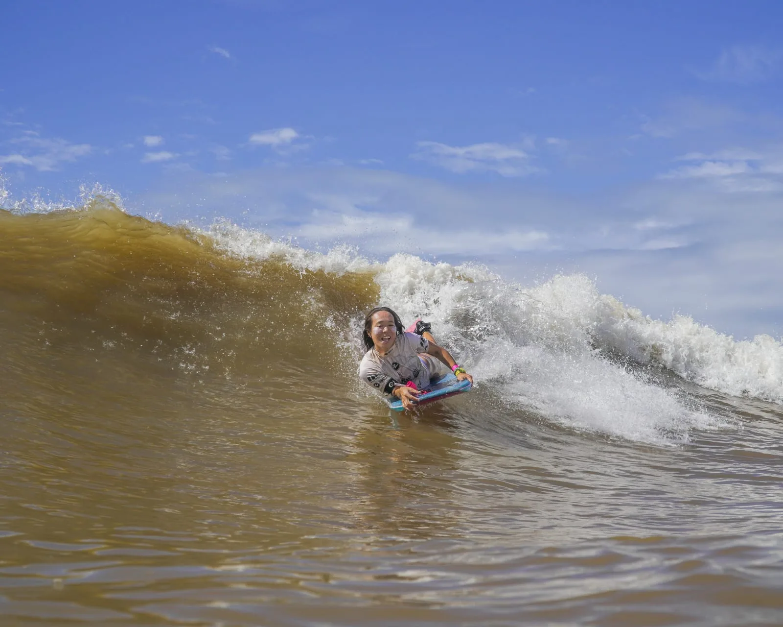 Mundial de Bodyboarding tem penúltimo dia com surpresas e finalistas