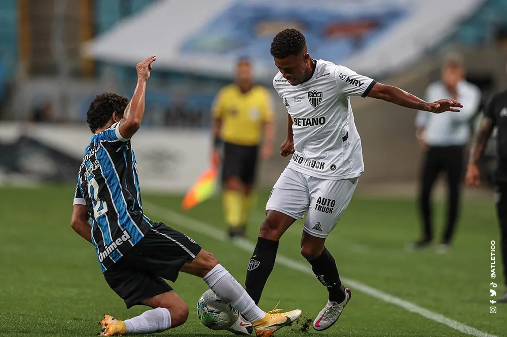 Grêmio arranca empate com o Atlético-MG e amplia série invicta no Brasileirão