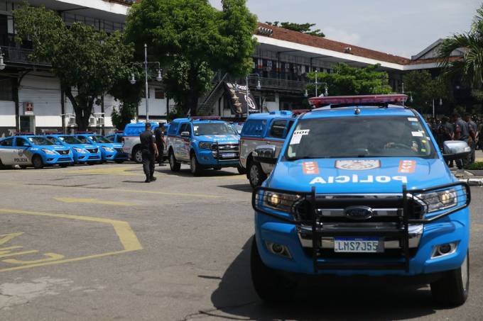 Policial é morto a tiros em abordagem a veículo suspeito