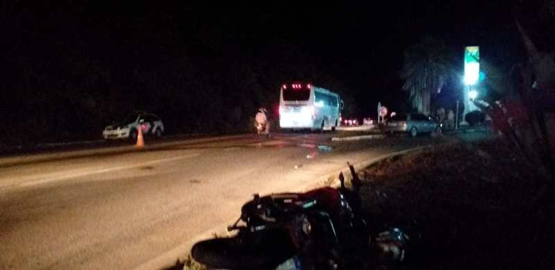 Acidente de trânsito na BR-259,em Colatina,envolvendo motocicleta e carro de passeio