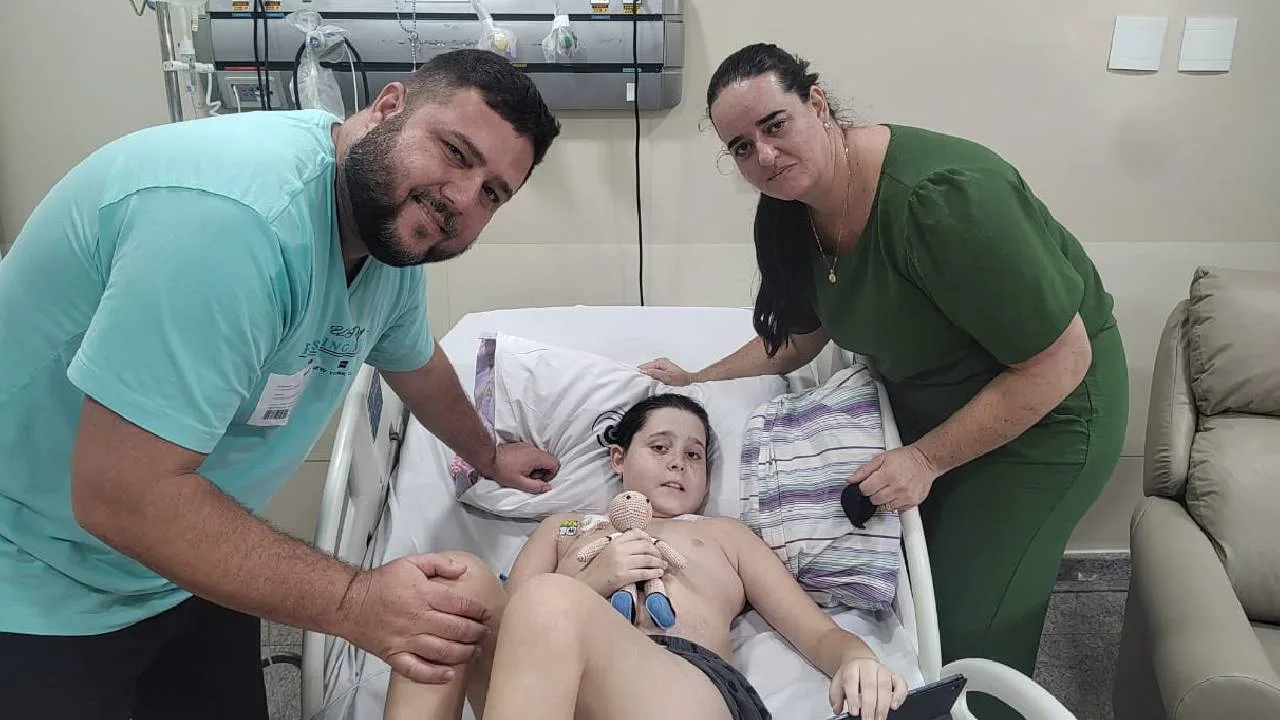 Cidade no ES se mobiliza para conseguir doador de medula para menino de 9 anos