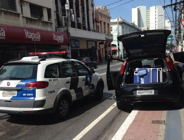 Perseguição policial e protesto complicam trânsito na GV