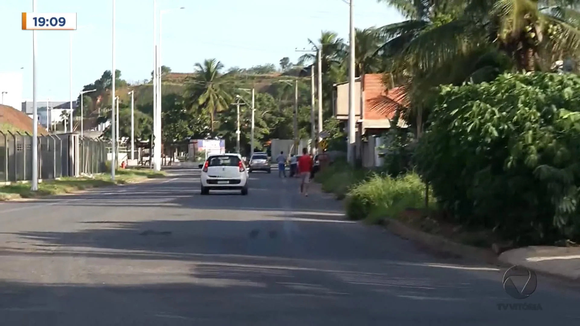 Dois menores são apreendidos e são suspeitos de vários assaltos em Viana