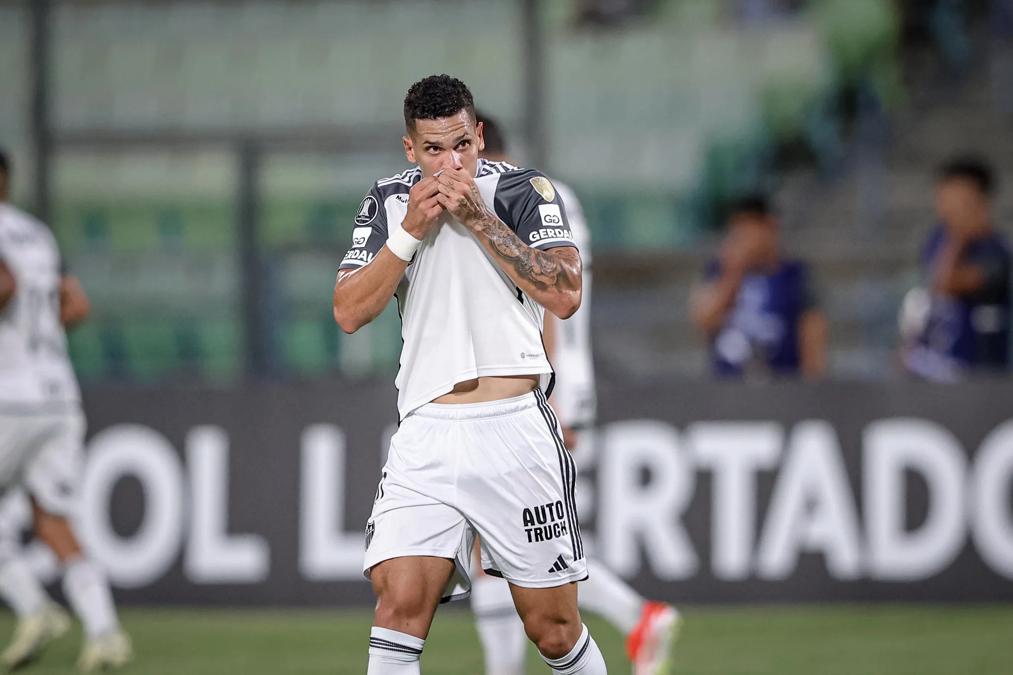 Atlético-MG é o primeiro time brasileiro a vencer na Libertadores