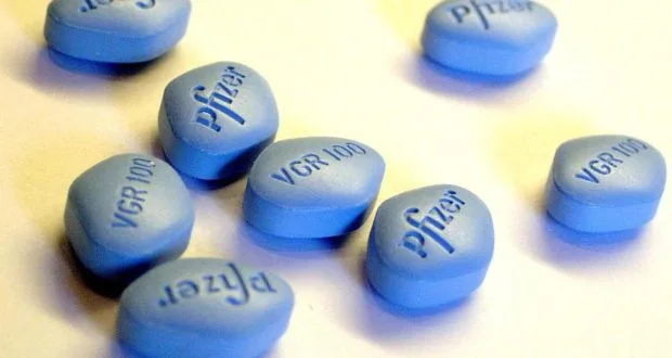 Defesa terá de explicar compra de 35 mil comprimidos de Viagra às Forças Armadas