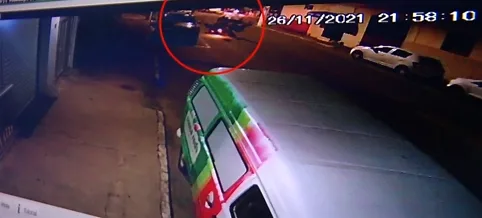 VÍDEO | PM é atropelado por suspeito durante fuga e sofre perda de memória