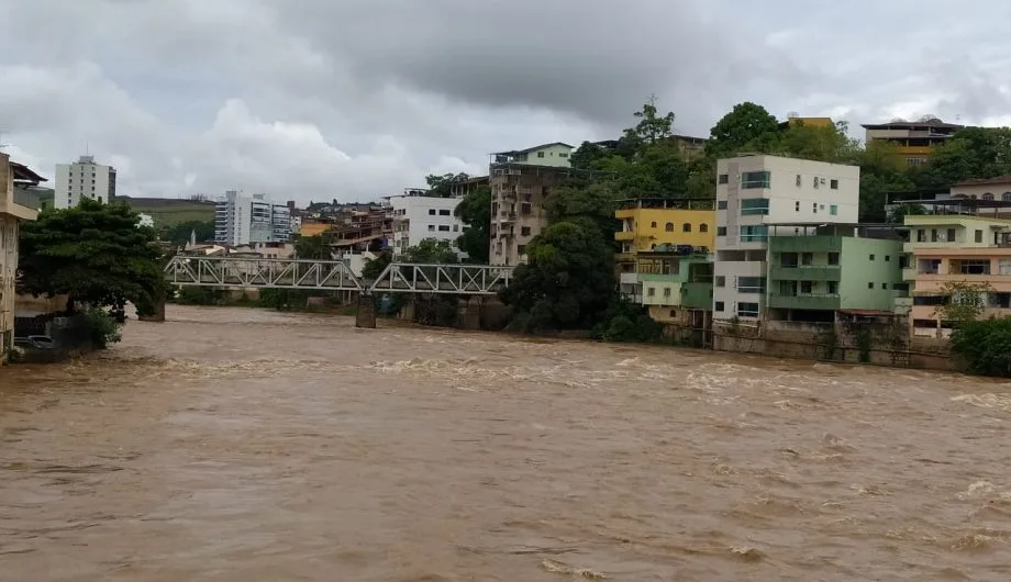 Chuva no ES: nível do Rio Itapemirim sobe e chega a 1,7 metros acima do normal