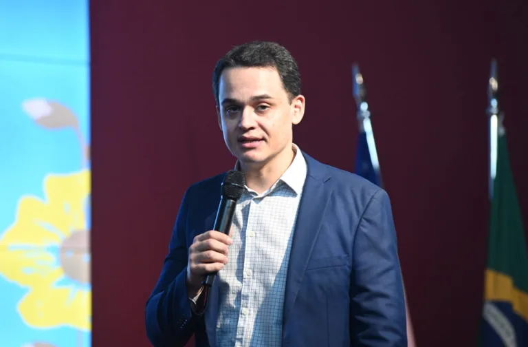 Prefeito anuncia projeto para construir a primeira UPA de Vitória no Forte São João