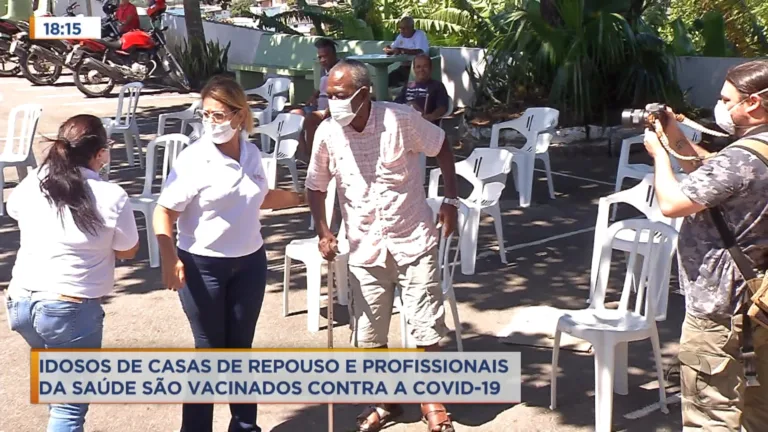 Começa a imunização dos capixabas contra o Coronavírus na capital e no interior