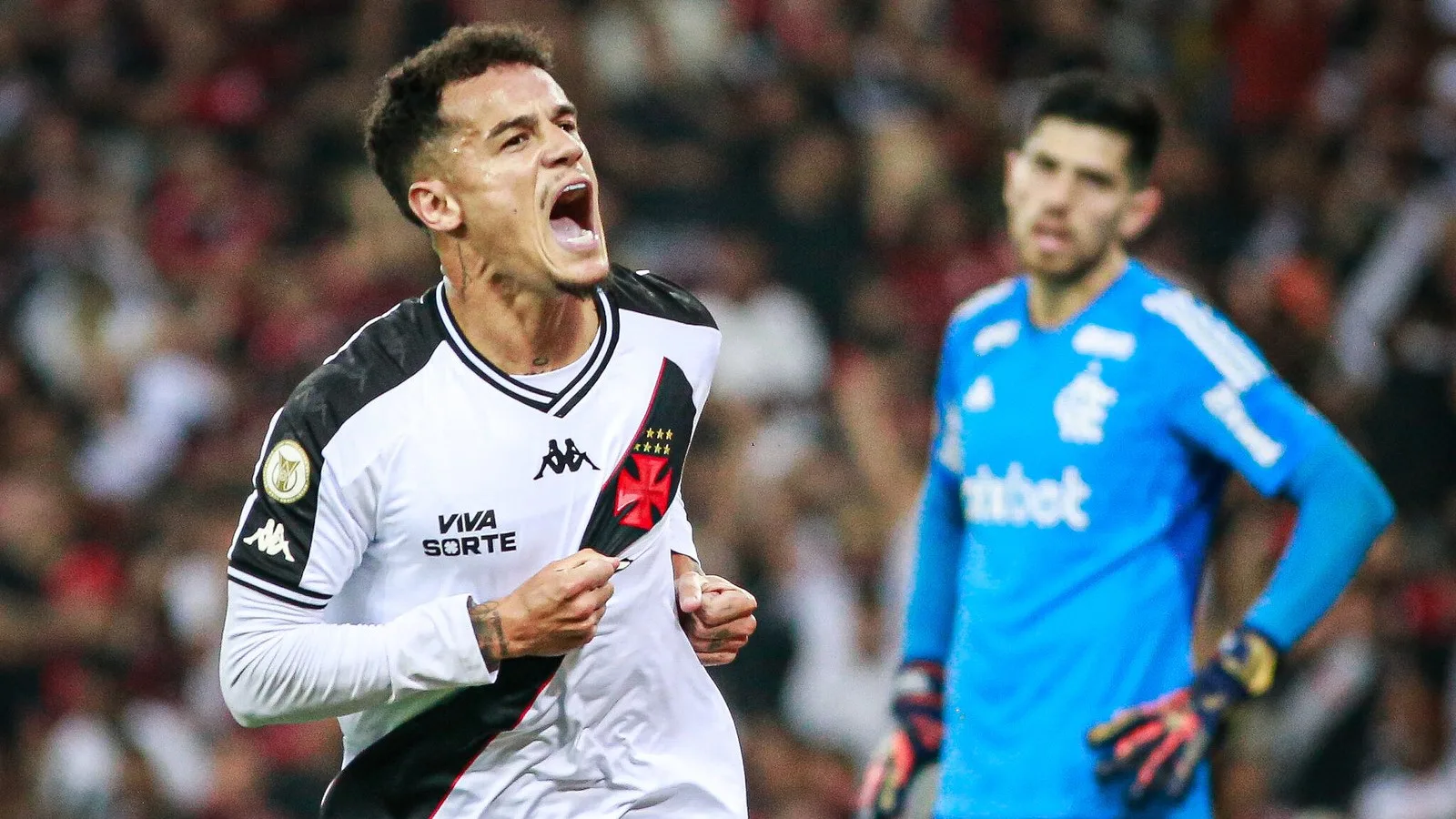 Philippe Coutinho ressurge no Vasco com gol em clássico e desabafo