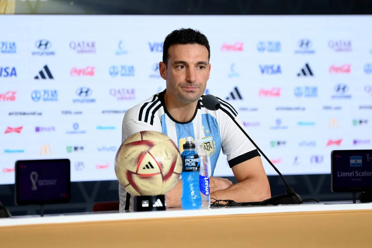 Lionel Scaloni renova e comandará seleção argentina até a Copa do Mundo de 2026