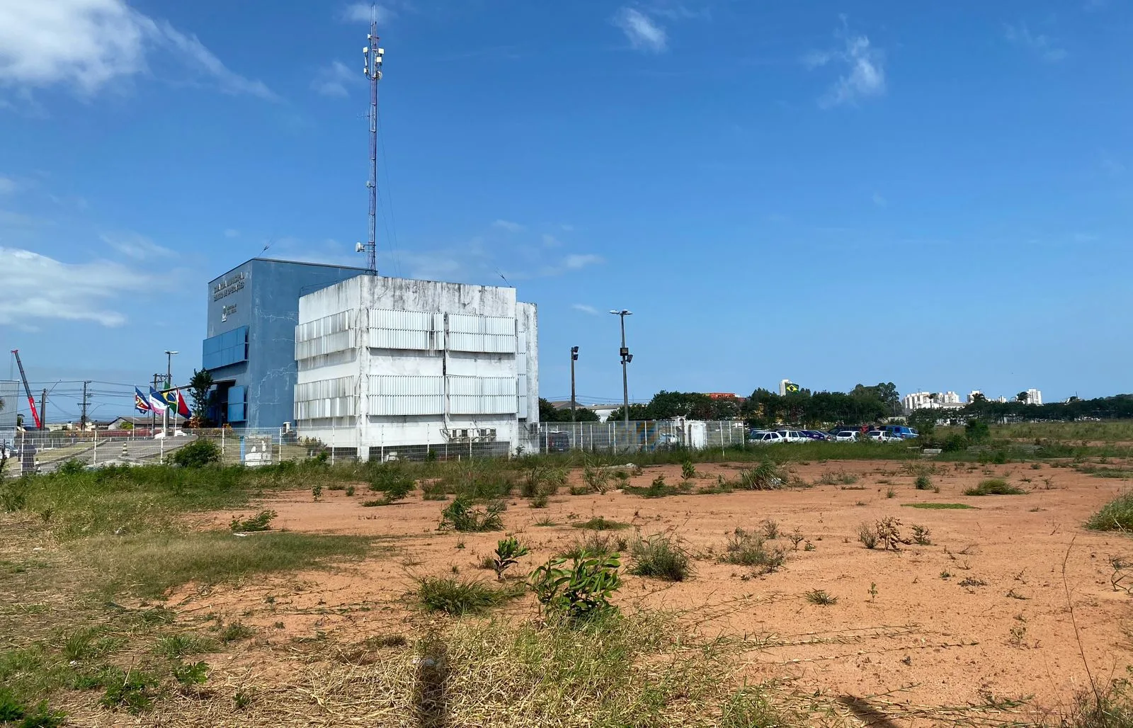 Vila Velha quer construir estádio para 20 mil pessoas; Darly Santos é principal opção