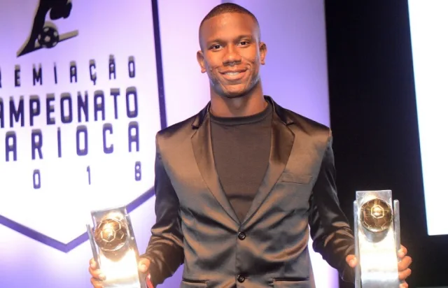 Vasco anuncia primeiro reforço para 2019