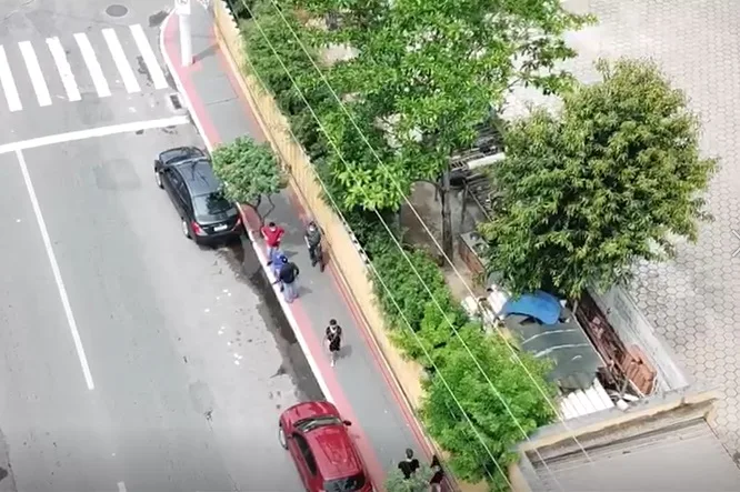 VÍDEO | Com ajuda de drone, Polícia Federal flagra homem fazendo boca de urna em Vila Velha