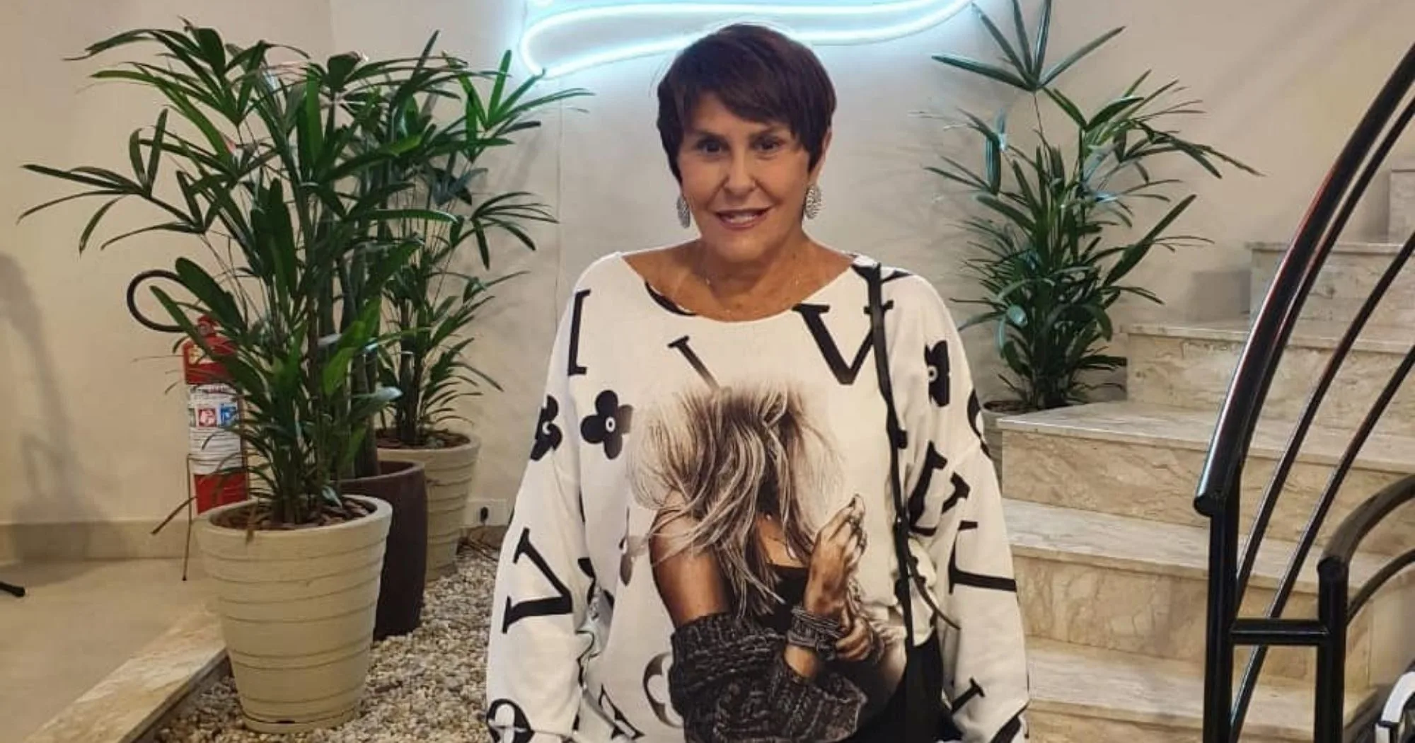 Sensitiva Márcia Fernandes faz previsão para influencer do ES e surpreende