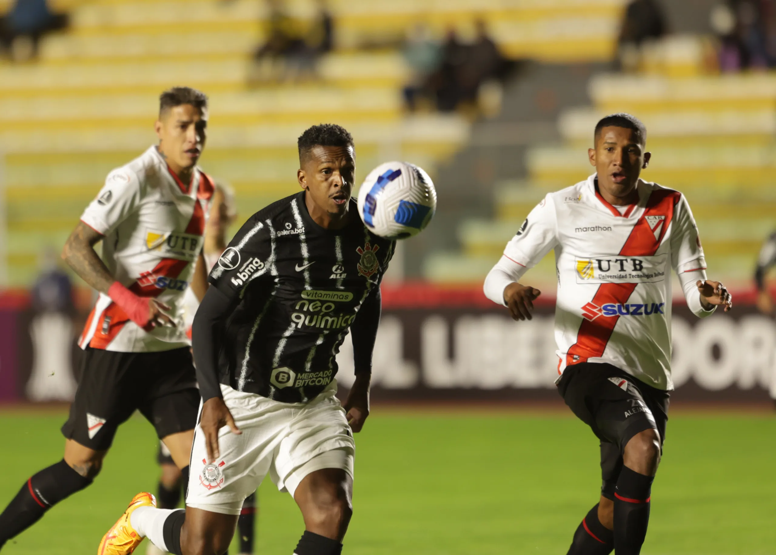 Corinthians larga na Libertadores com derrota para o modesto Always Ready