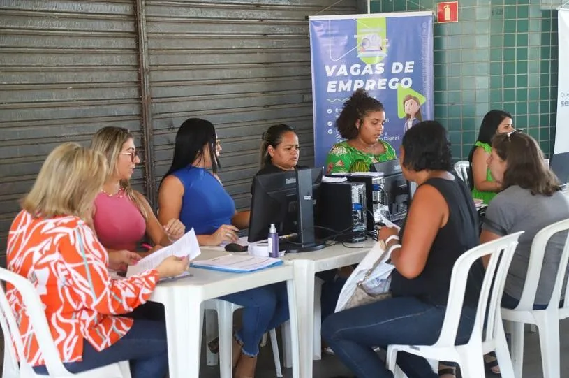 Prefeitura da Serra leva mil vagas de trabalho em "Blitz do Emprego"