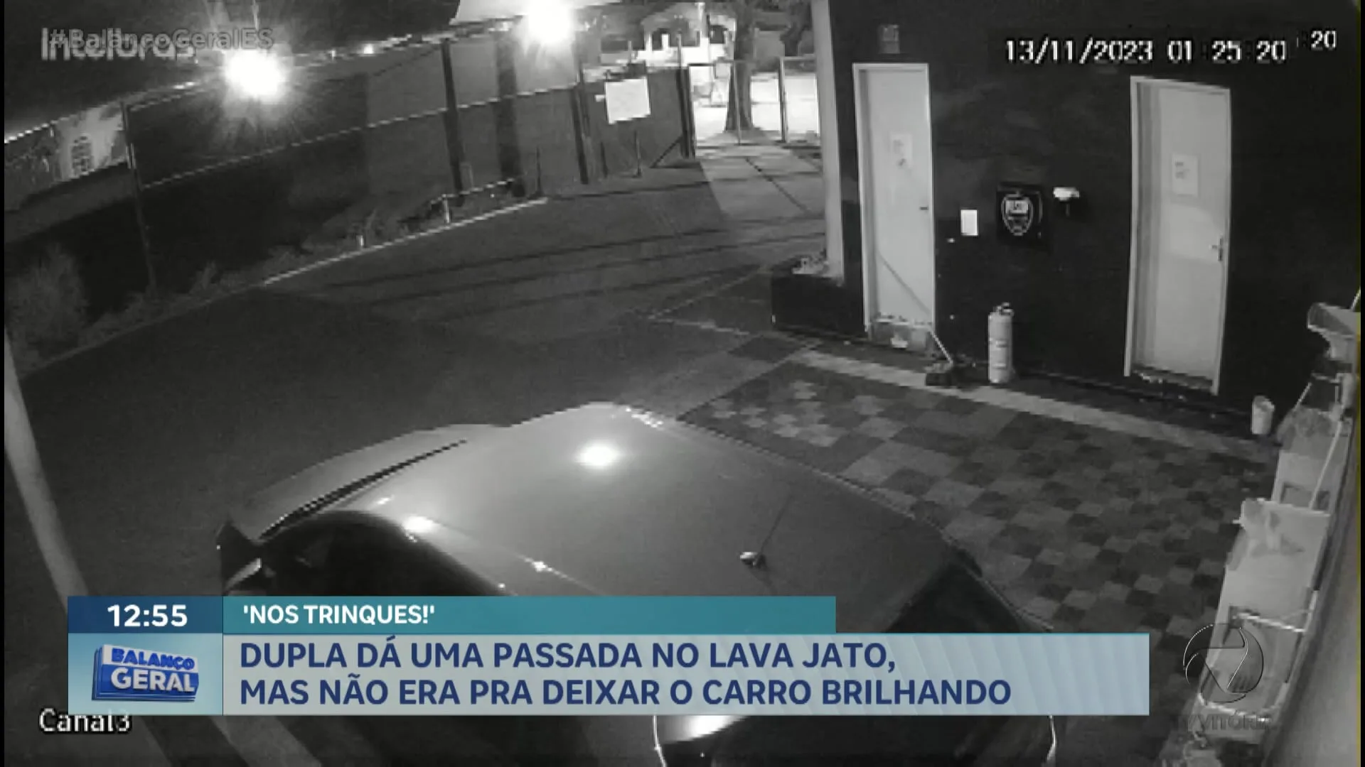 Dupla dá uma passada no lava jato, mas não era pra deixar o carro brilhando