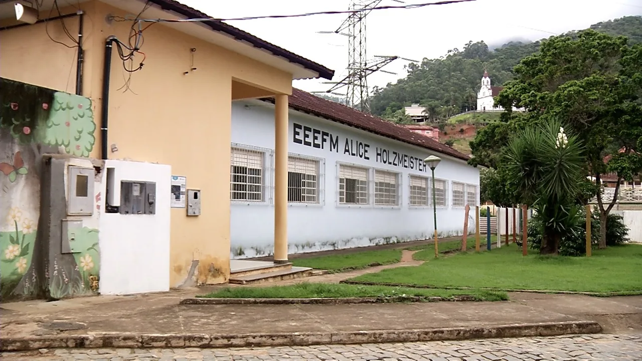 Estudantes sem aula: vereadores de Santa Leopoldina aprovam projeto para contratar professores