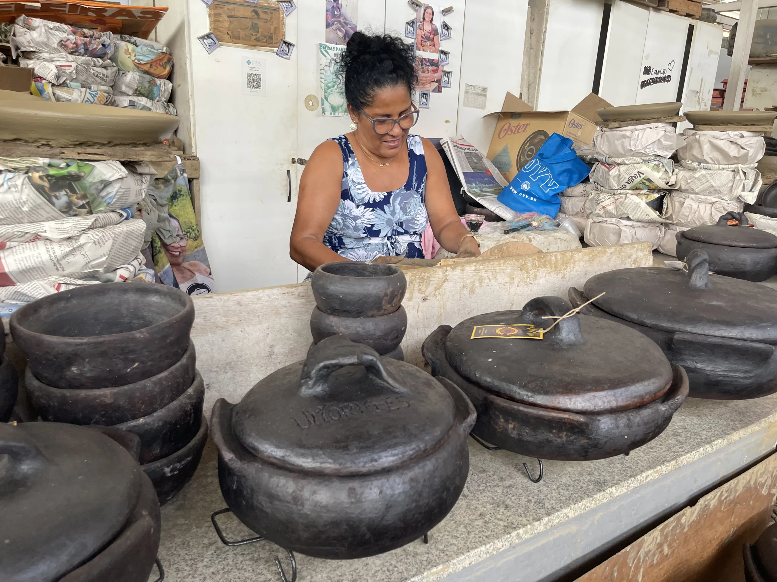 Que tal um passeio no galpão das paneleiras? Artesanato resgata cultura capixaba