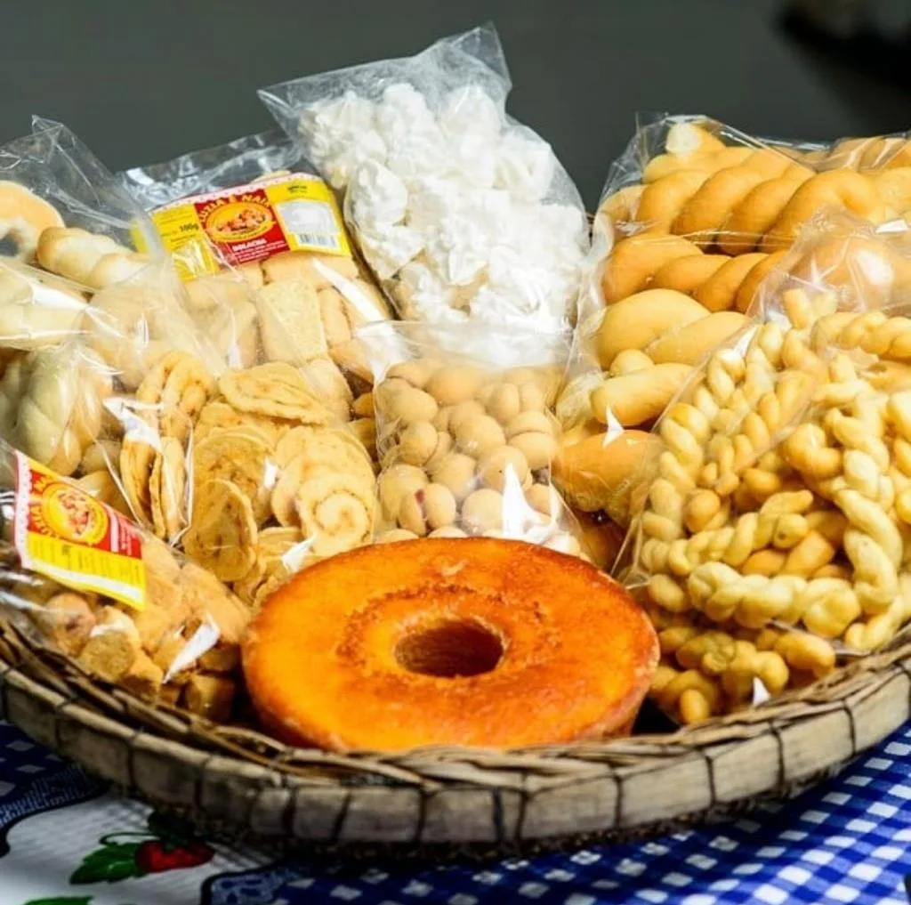 Feira gratuita em Vitória terá doces, flores, artesanato e tombo da papa