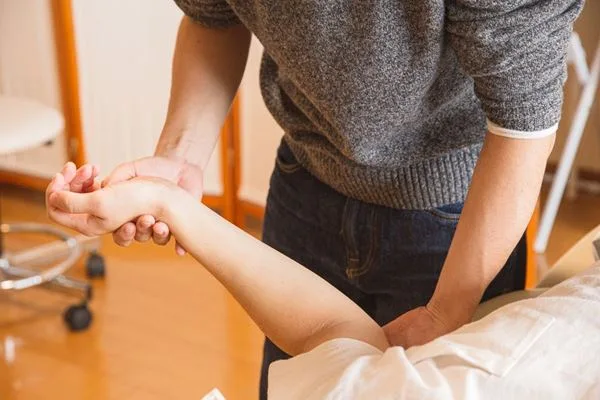No Brasil, mulheres têm mais artrite que os homens