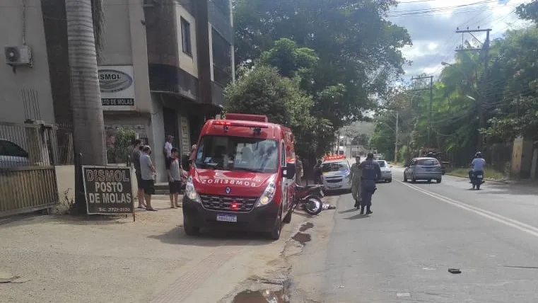 Motociclista morre após bater na lateral de carro em Colatina