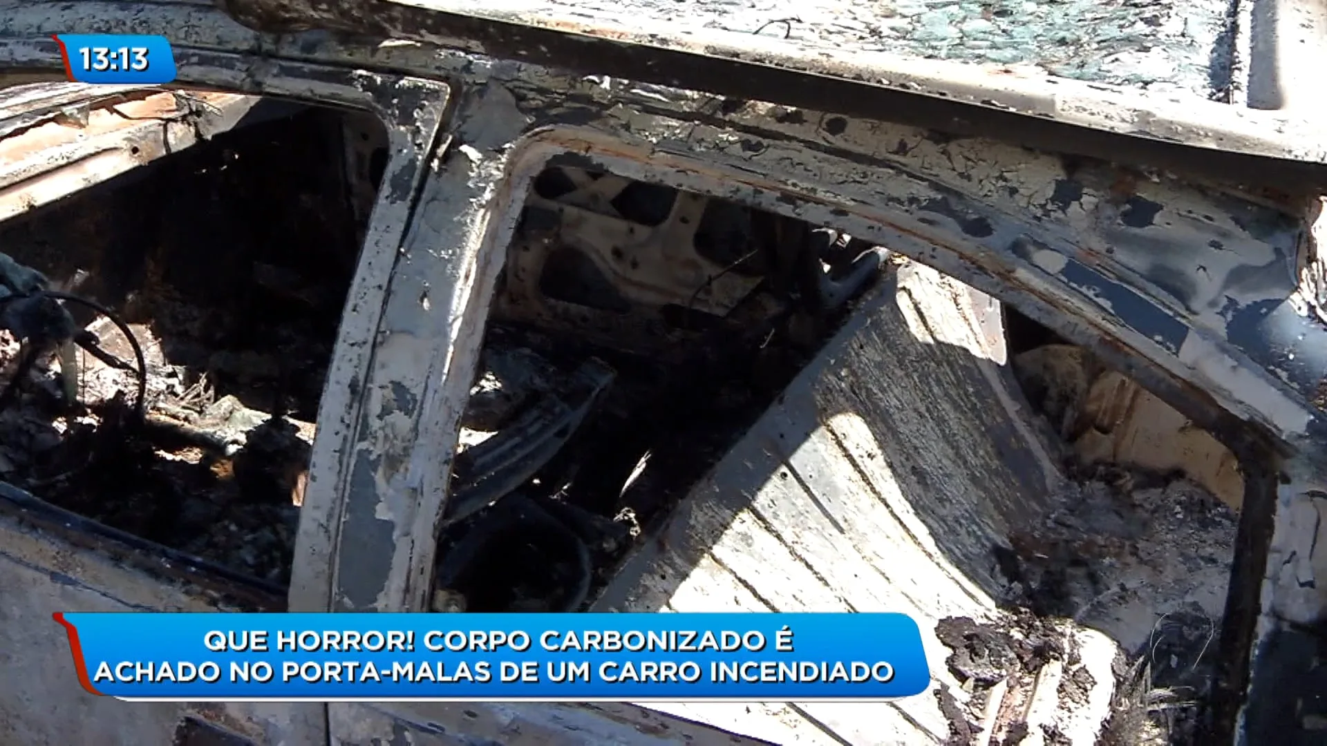 Homem é encontrado morto dentro de um carro carbonizado, na Serra