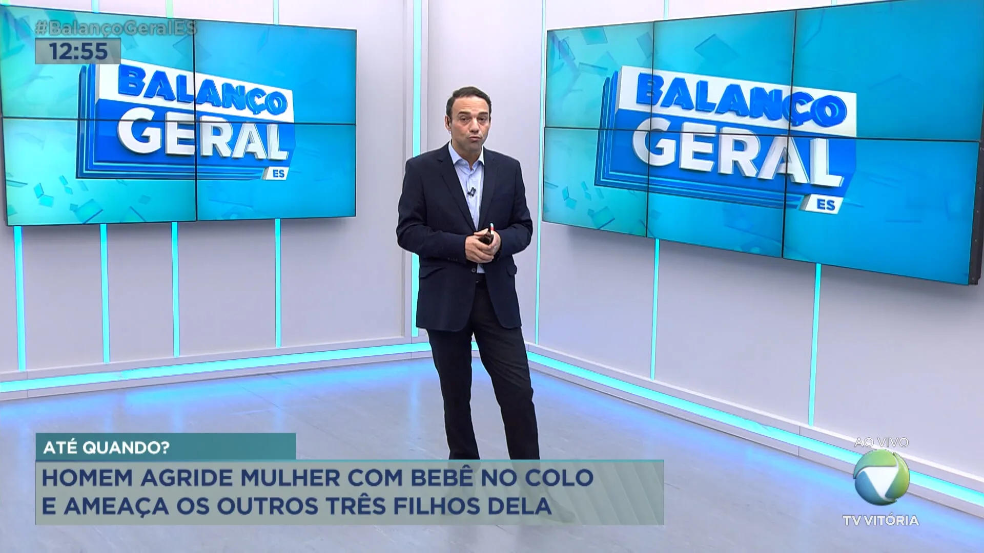 Mulher é agredida pelo companheiro com um bebê no colo