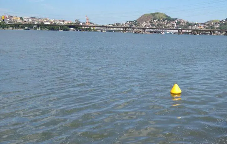 Pescador é encontrado morto após cair de bote na Baía de Vitória