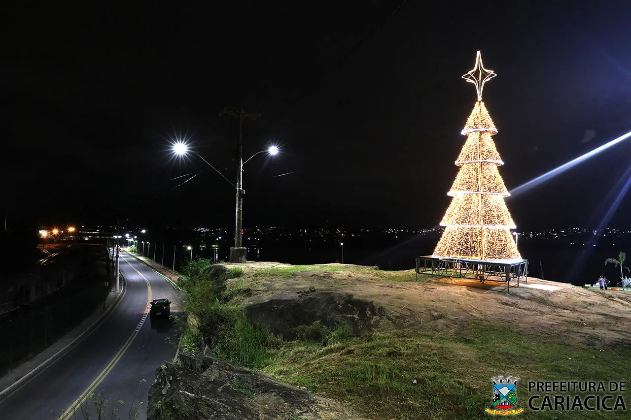 Natal no ES: cidades capixabas começam a ser decoradas