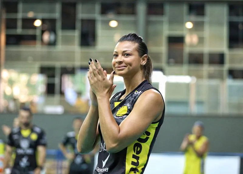 LUTO | Campeã olímpica de vôlei, Walewska morre aos 43 anos