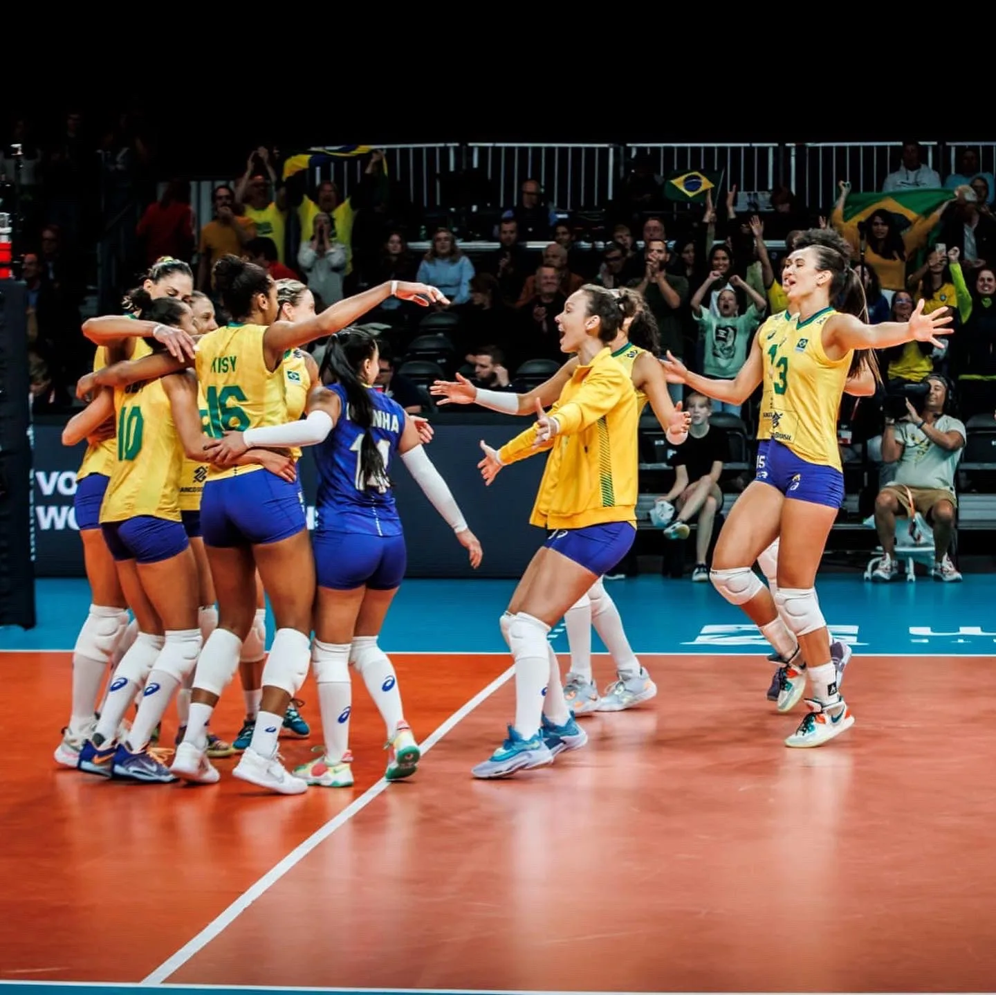 Brasil derrota Argentina e soma segunda vitória no Mundial de Vôlei Feminino