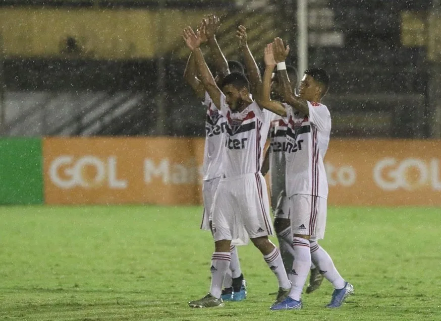 São Paulo empata e define confrontos da 2ª fase da Copa SP
3