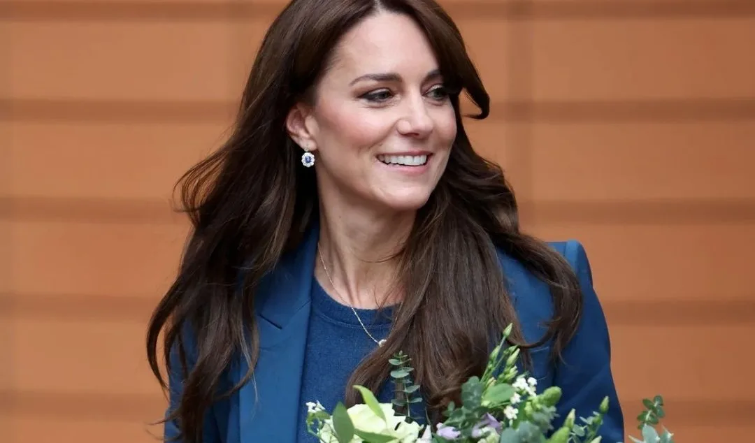 Kate Middleton teria sido vista feliz, relaxada e saudável