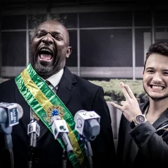 Mr. Catra é candidato à presidência em clipe sertanejo