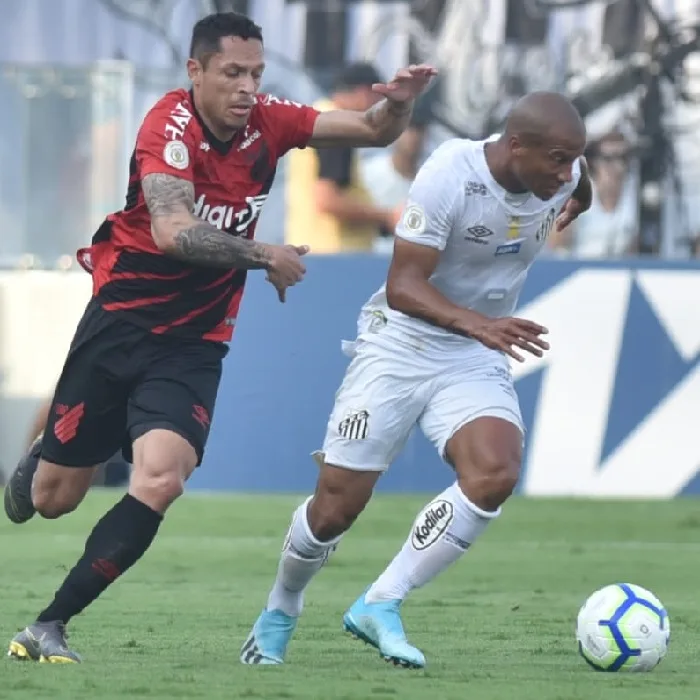 Santos empata e vê Flamengo abrir vantagem na liderança; veja como ficou a tabela do Brasileirão