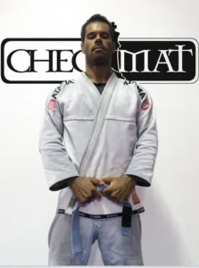 O capixaba Tony Chris do Nascimento vai disputar na categoria faixa azul/ master/ super pesado