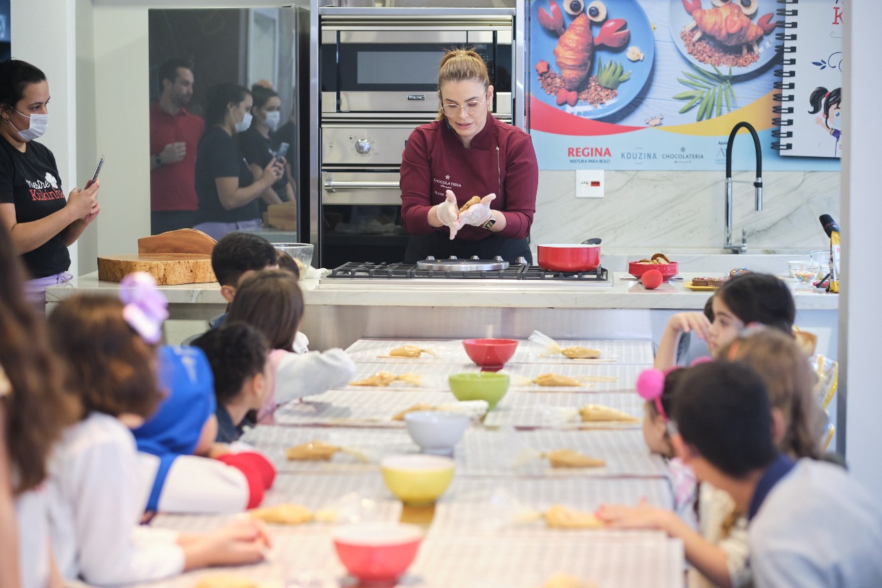 Mestre Kukinha: curso de culinária para crianças está com inscrições abertas