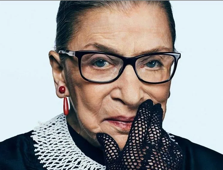 Nova geração se despede de Ruth Ginsburg, ícone do feminismo