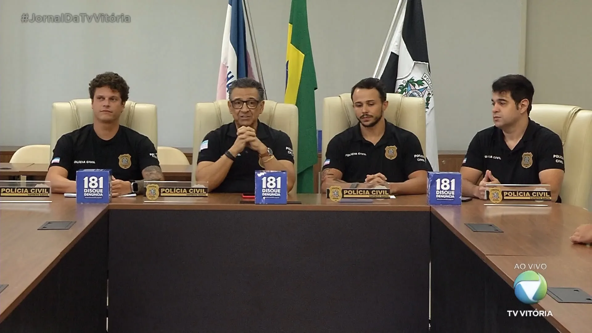 Polícia Civil deflagra operação contra diplomas falsos emitidos por faculdade sem autorização do MEC para funcionar