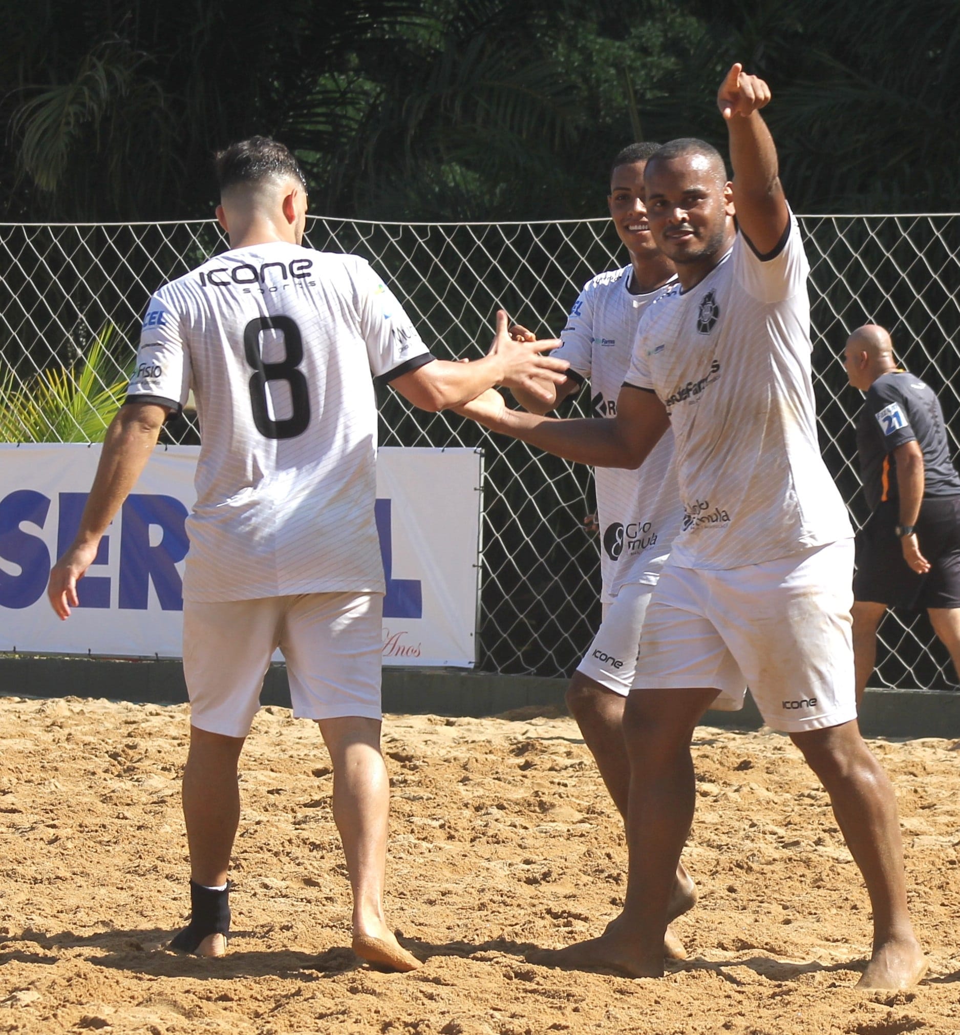 Agenda Esportiva: oito jogos abrem os Metropolitanos de Beach  Soccer neste sábado (21)